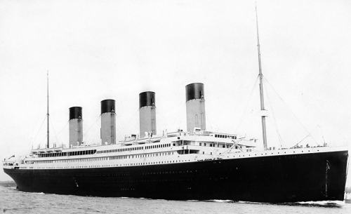 Titanic departing Southampton 10 April, 1912