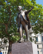 David Lloyd George, Parliament Square, London
