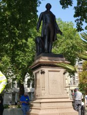 Sir Robert Peel, Parliament Square, London